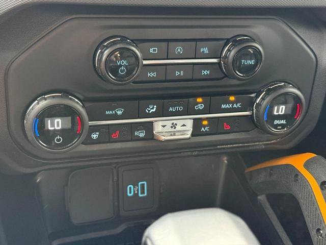 Certified 2024 Ford Bronco Badlands AWD/4WD image 18