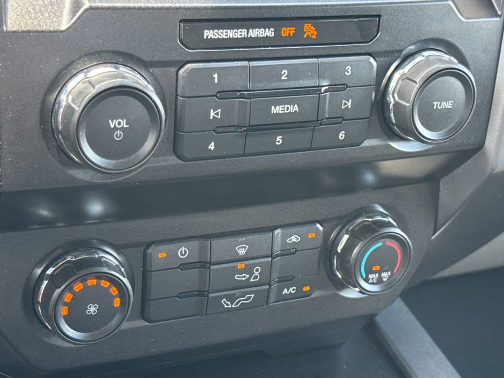 Certified 2019 Ford F150 XLT RWD image 21