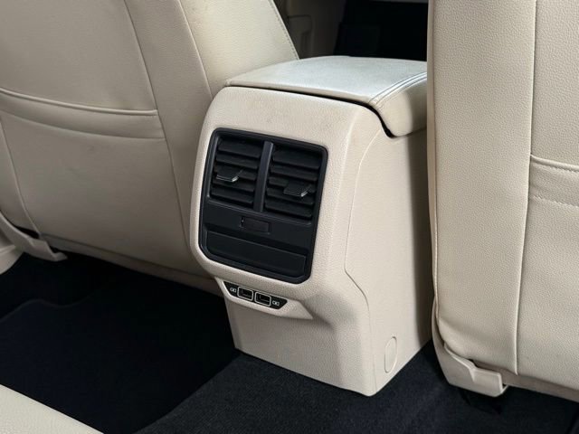 Used 2019 Volkswagen Passat 2.0T Wolfsburg w/ Wheels & Sunroof Package image 34