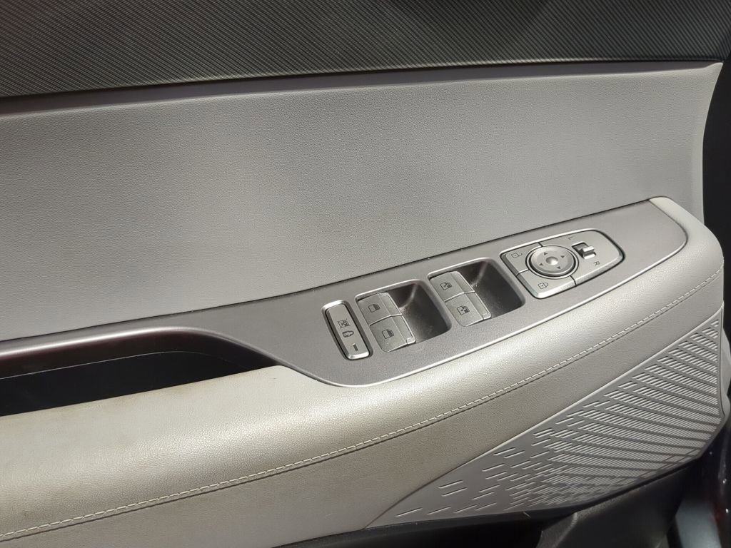 Used 2023 Hyundai Palisade SEL AWD/4WD image 17