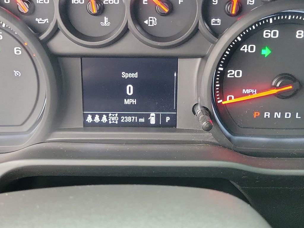 Used 2025 Chevrolet Silverado 1500 Custom Trail Boss w/ LPO, Dark Essentials Package image 26