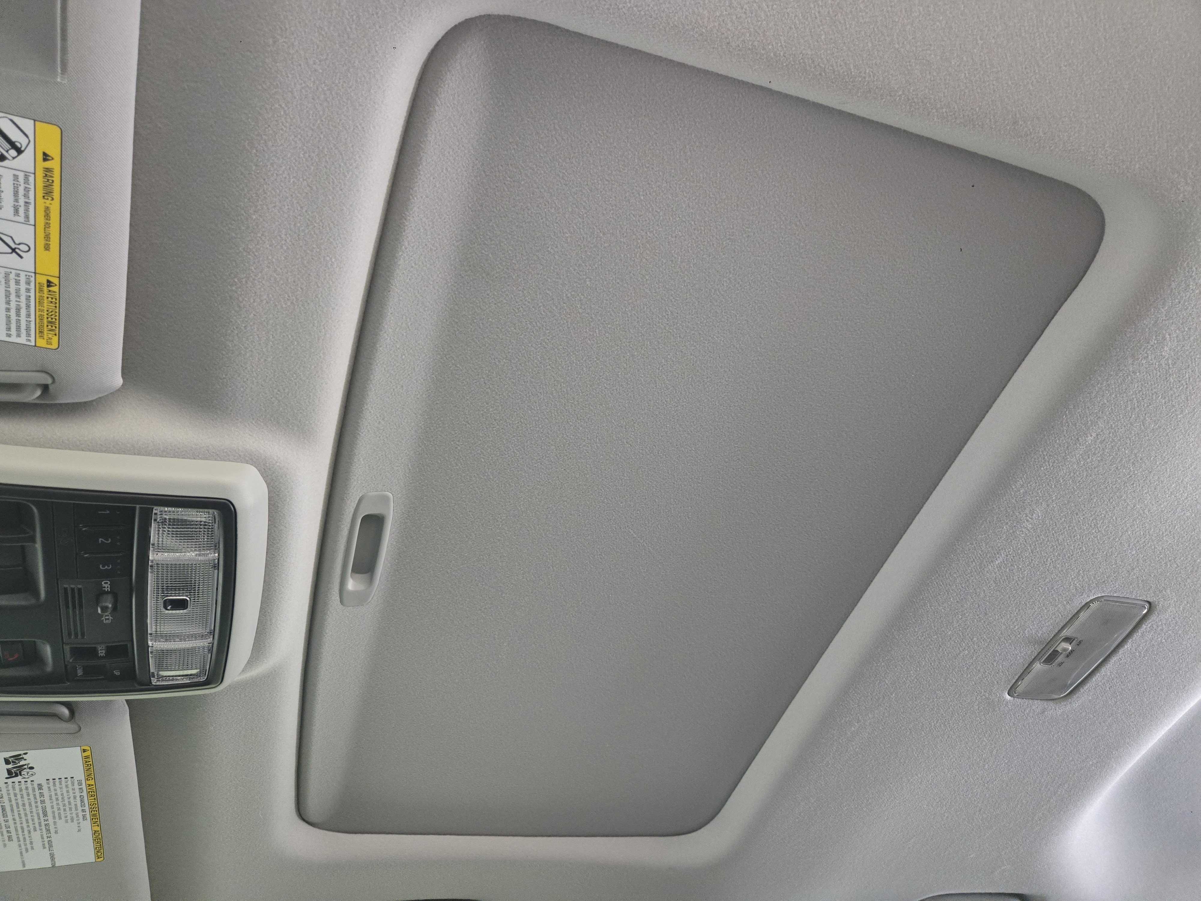 Used 2022 Toyota 4Runner SR5 Premium w/ Moonroof Package RWD image 26