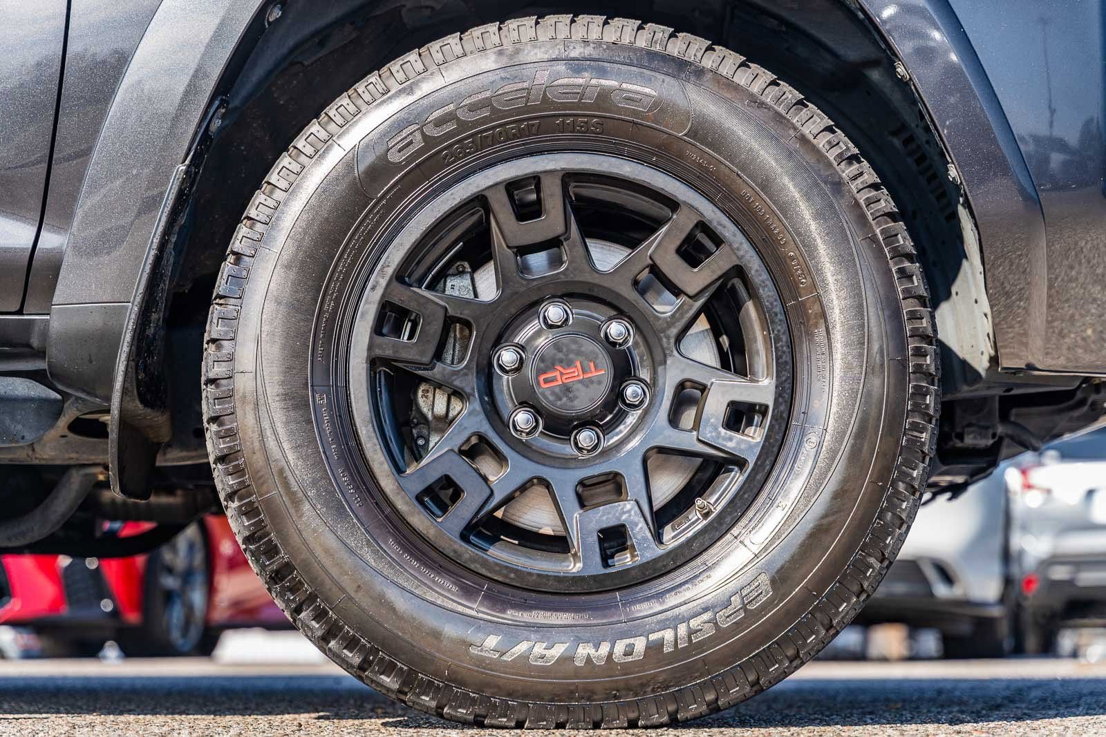 Used 2022 Toyota 4Runner SR5 Premium w/ Moonroof Package image 9