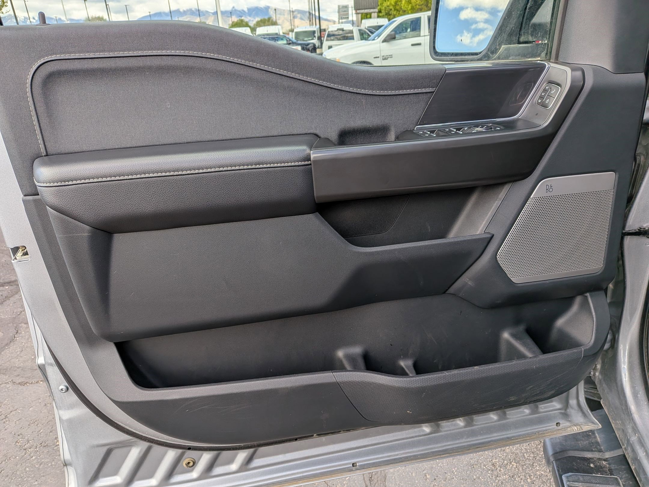 Certified 2025 Ford F150 Lariat image 16