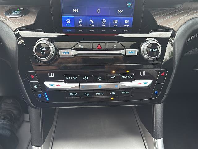 Certified 2021 Ford Explorer Platinum w/ Equipment Group 601A AWD/4WD image 24