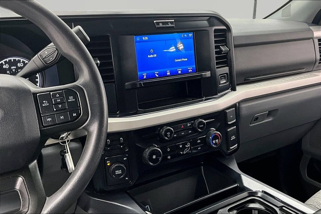 Certified 2025 Ford F350 XLT w/ FX4 Off-Road Package AWD/4WD image 6