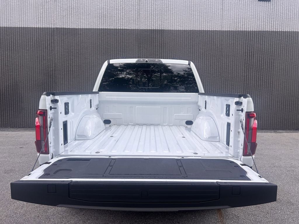Certified 2024 Ford F150 Raptor w/ Equipment Group 803A Raptor R AWD/4WD image 21
