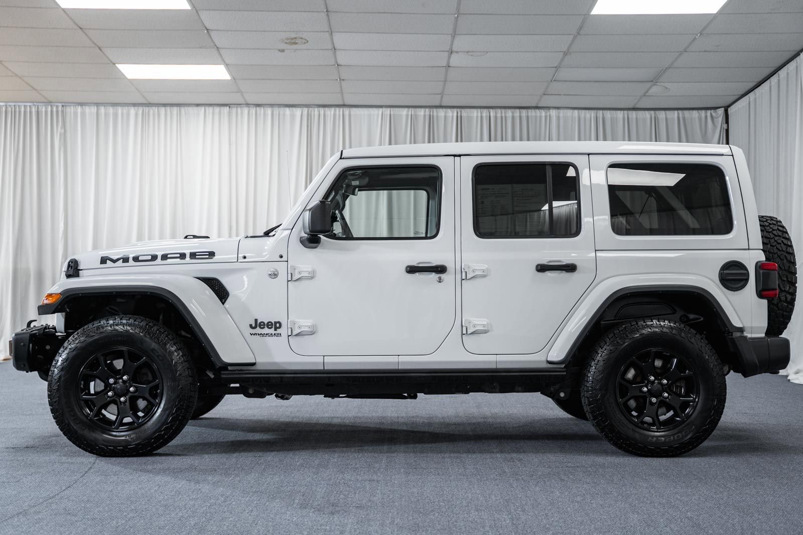 Used 2019 Jeep Wrangler Unlimited Sahara w/ Quick Order Package 24M Moab image 5
