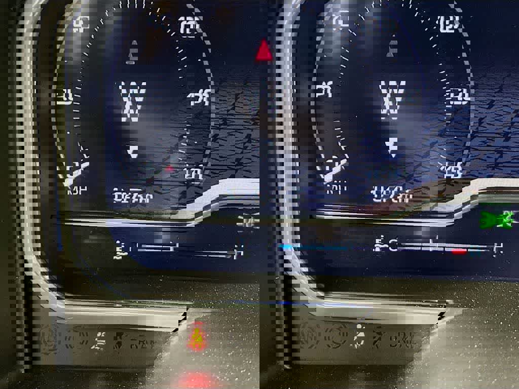 Used 2024 GMC Sierra 2500 Denali Ultimate image 23