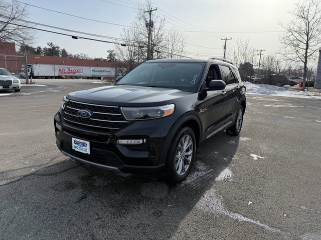 Certified 2022 Ford Explorer XLT w/ Equipment Group 202A image 12