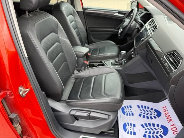 Used 2018 Volkswagen Tiguan SEL Premium FWD image 34
