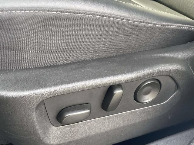 Used 2024 Buick Envision Preferred AWD/4WD image 21