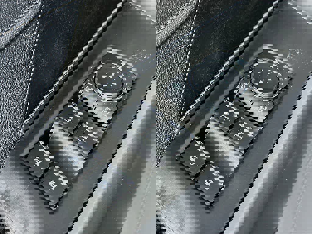 Certified 2023 Ford F150 Lightning XLT image 30