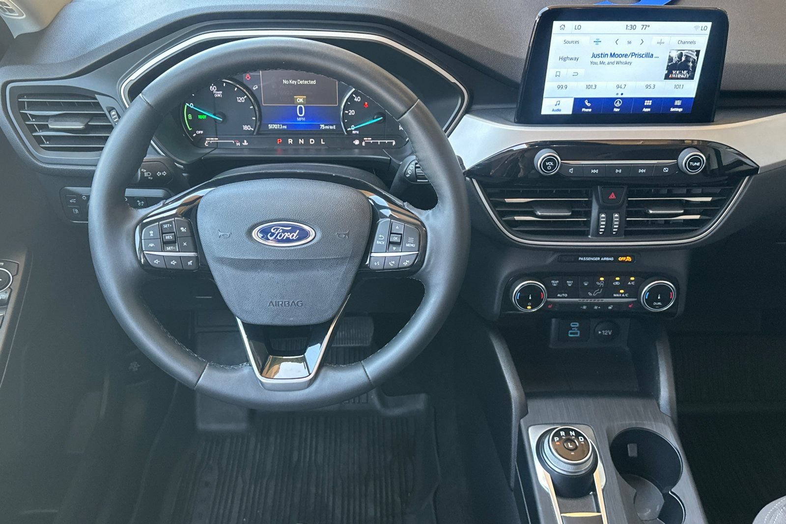 Certified 2022 Ford Escape SE w/ SE Sport Appearance Package FWD image 13