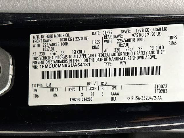 Certified 2025 Ford Escape ST-Line FWD image 23