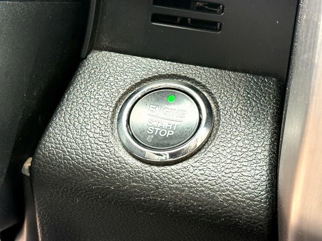 Certified 2020 Ford F150 Platinum w/ Equipment Group 701A Luxury image 17