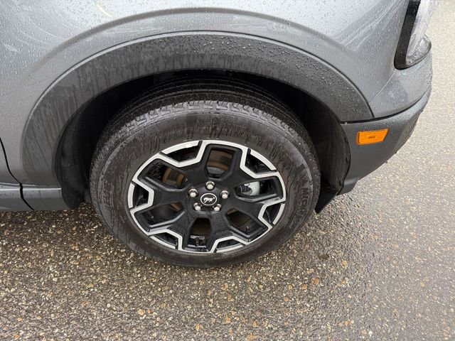 Certified 2025 Ford Bronco Sport Outer Banks w/ Outer Banks Tech Package+ AWD/4WD image 35