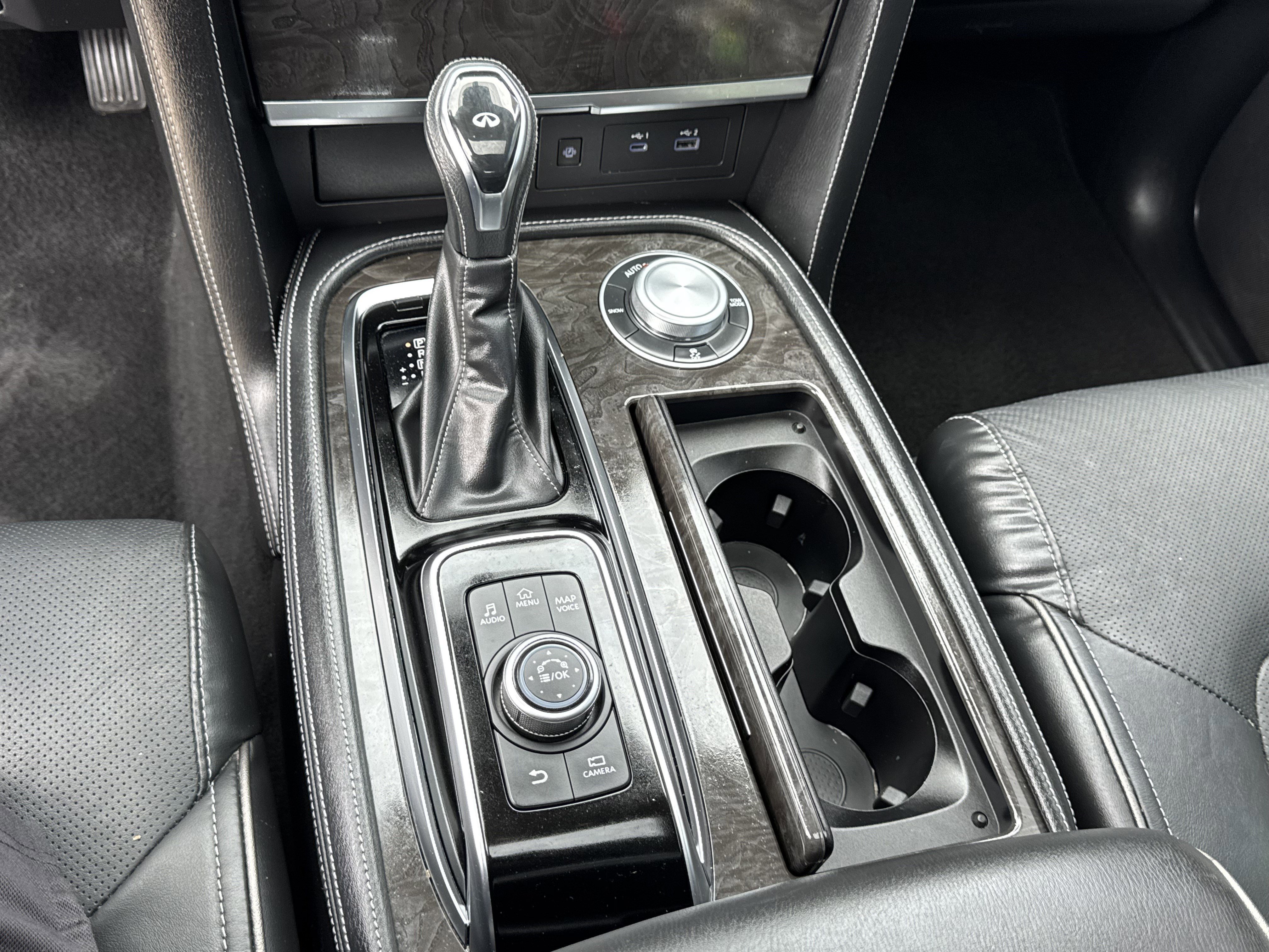 Used 2024 INFINITI QX80 Luxe image 22