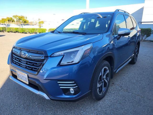 Used 2022 Subaru Forester Touring AWD/4WD image 3