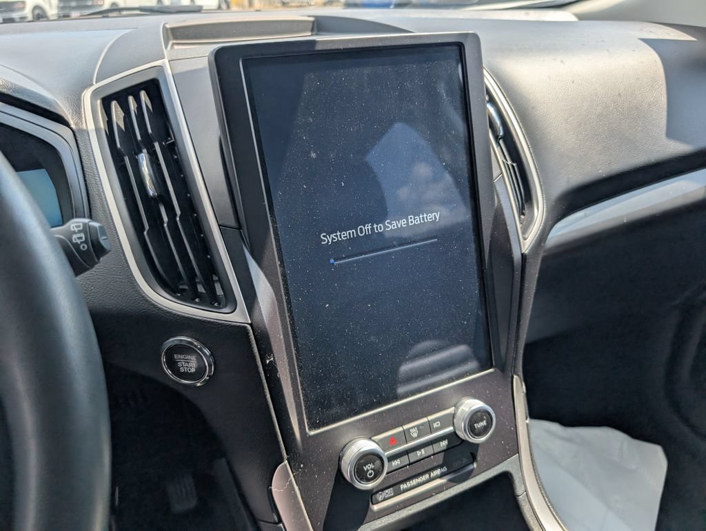 Certified 2024 Ford Edge SEL w/ Convenience Package AWD/4WD image 16