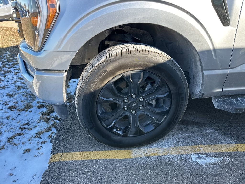 Certified 2022 Ford F150 XLT w/ XLT Black Appearance Package image 20