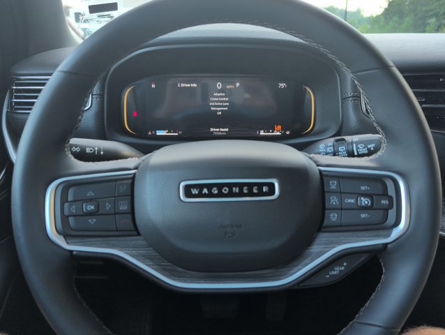 Used 2024 Jeep Wagoneer L Series II image 25