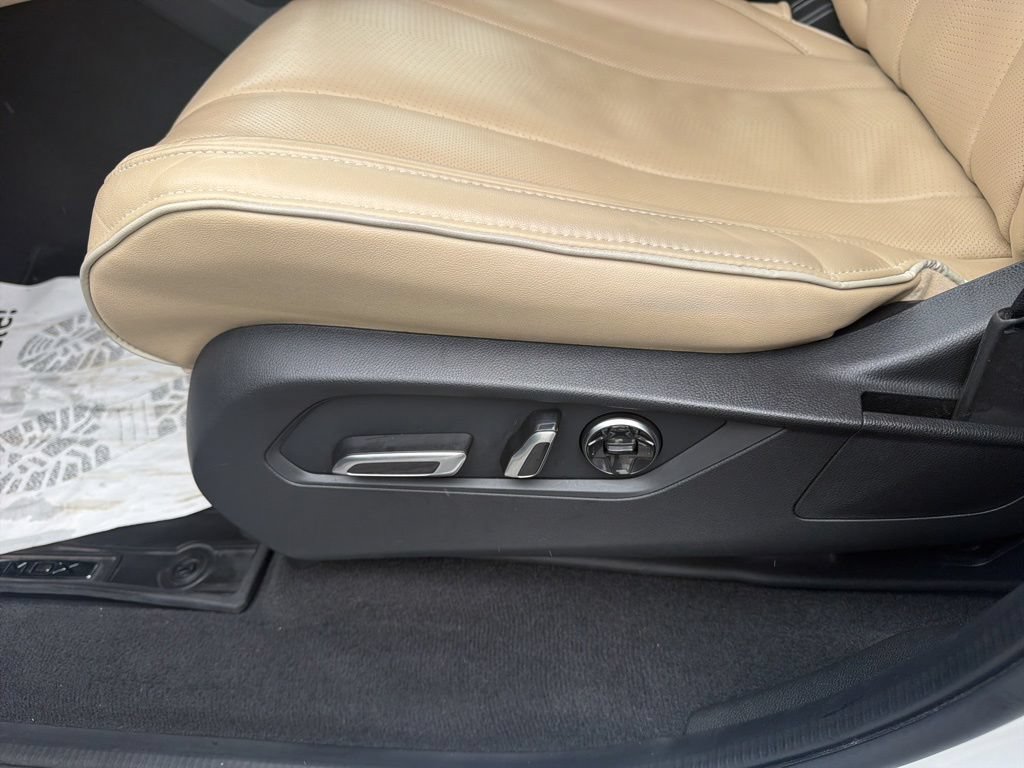 Used 2022 Acura MDX SH-AWD w/ Advance Package image 26