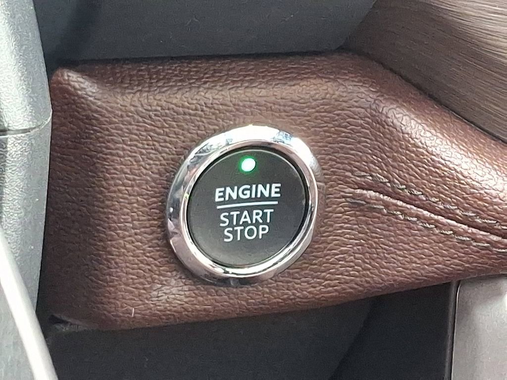 Certified 2024 Ford Expedition Limited image 26