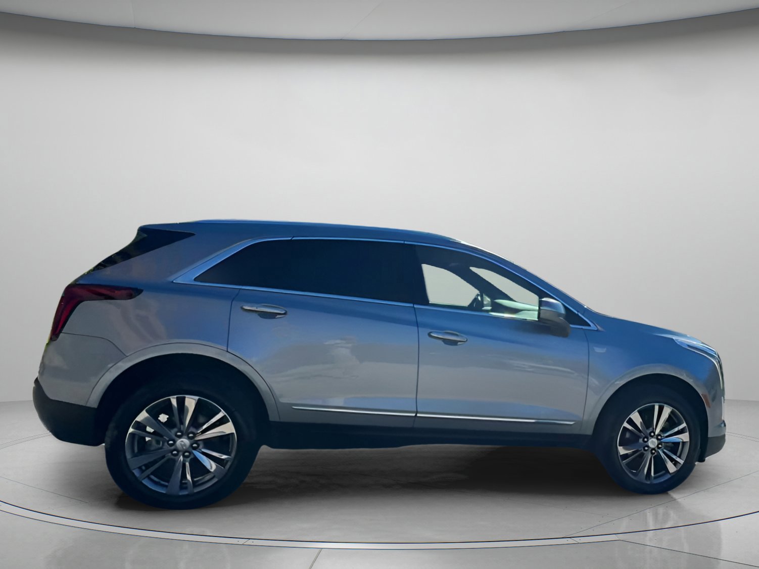 Used 2025 Cadillac XT5 Premium Luxury image 24