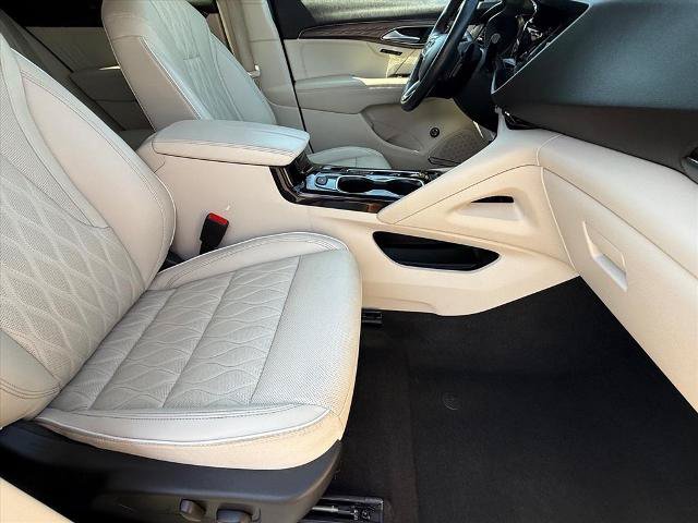 Used 2023 Buick Envision Avenir FWD image 10