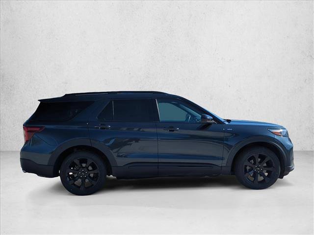 Certified 2023 Ford Explorer ST-Line w/ Class IV Trailer Tow Package RWD image 4