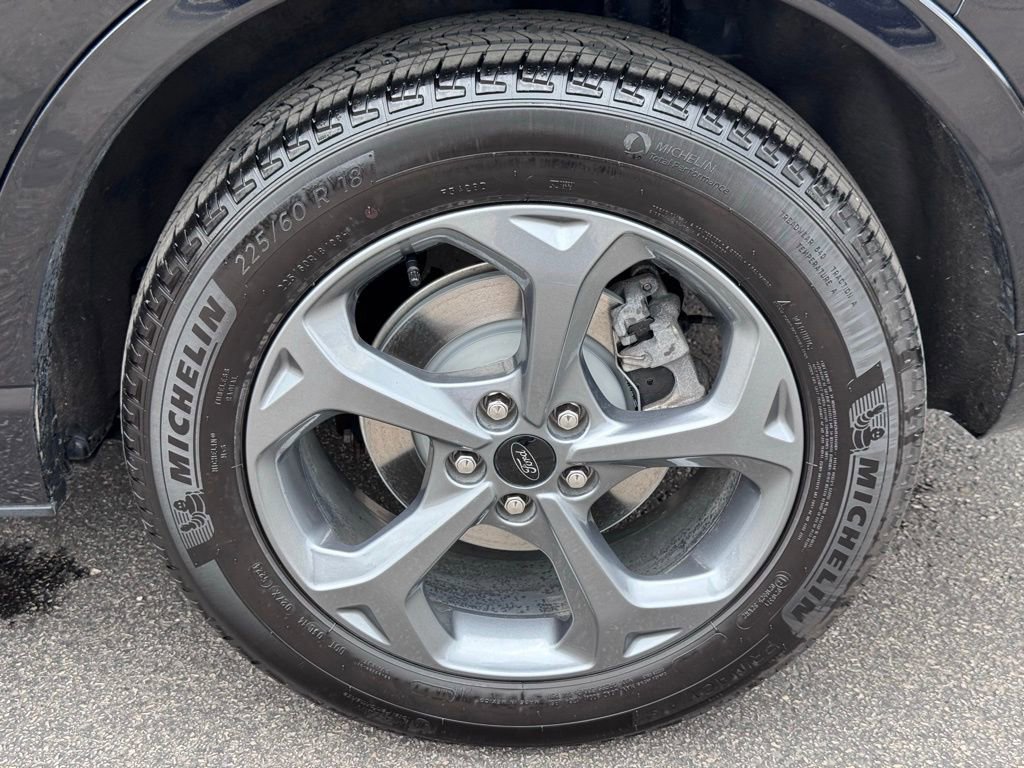 Certified 2024 Ford Escape ST-Line w/ Tech Pack #1 image 42