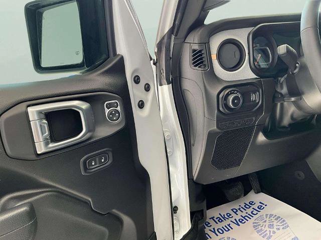 Used 2024 Jeep Wrangler Sport image 17