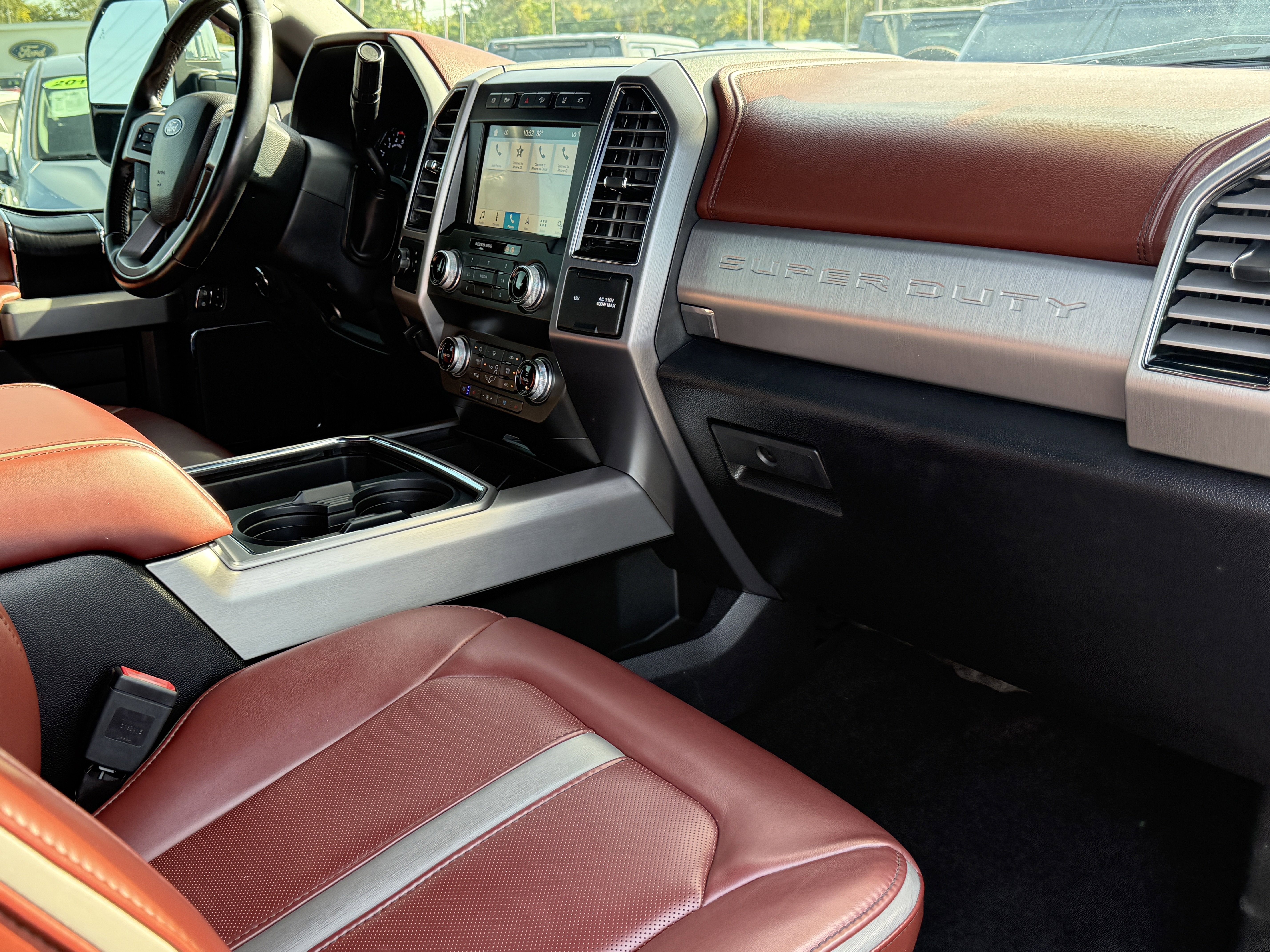Certified 2019 Ford F450 Platinum w/ Platinum Ultimate Package image 10