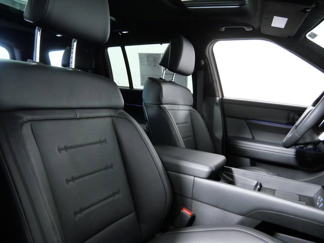 Used 2025 Hyundai Santa Fe Calligraphy AWD/4WD image 12