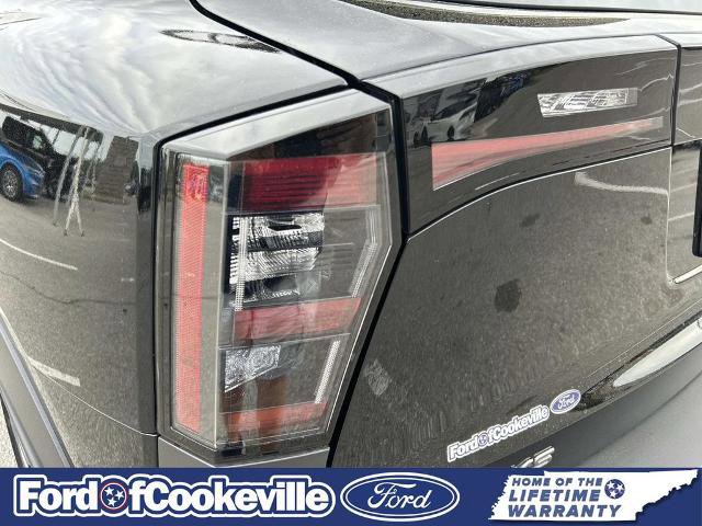 Used 2025 Nissan Kicks SR image 11