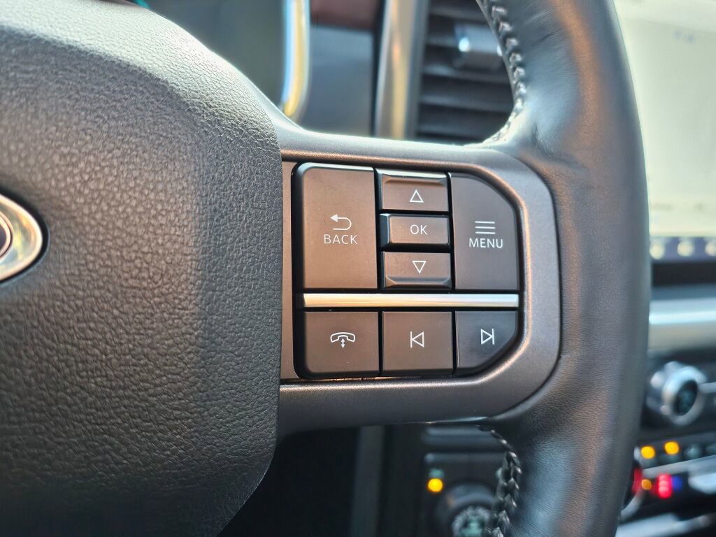 Certified 2023 Ford F150 Lariat w/ Equipment Group 502A High image 25