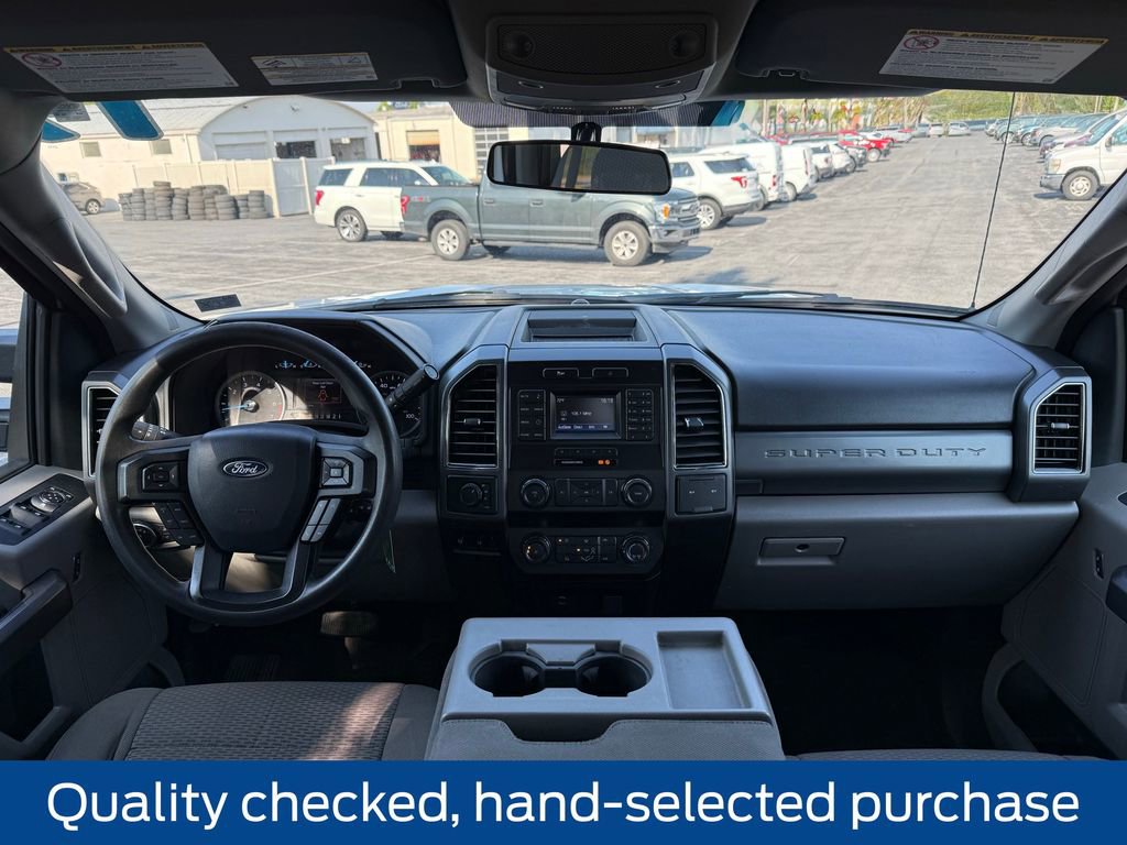 Certified 2019 Ford F250 XLT AWD/4WD image 4