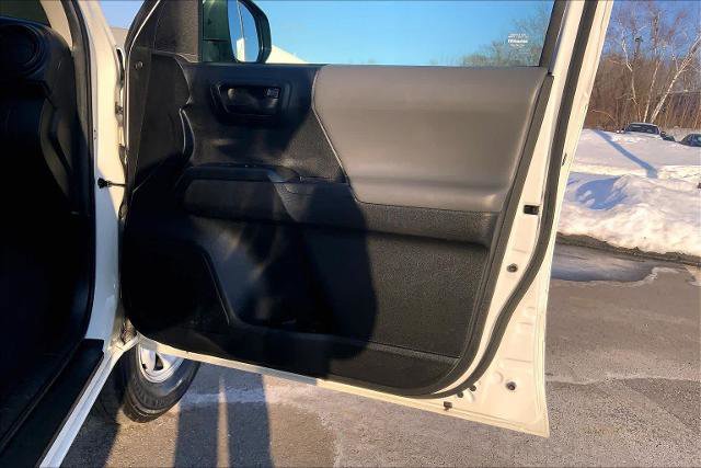Used 2022 Toyota Tacoma SR image 22