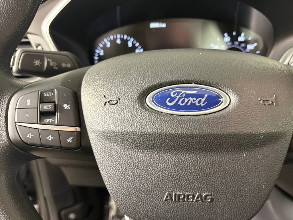 Certified 2020 Ford Escape SE image 24