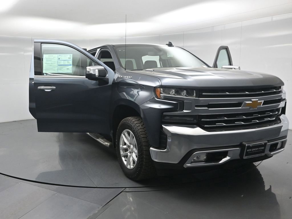 Used 2020 Chevrolet Silverado 1500 LTZ image 44