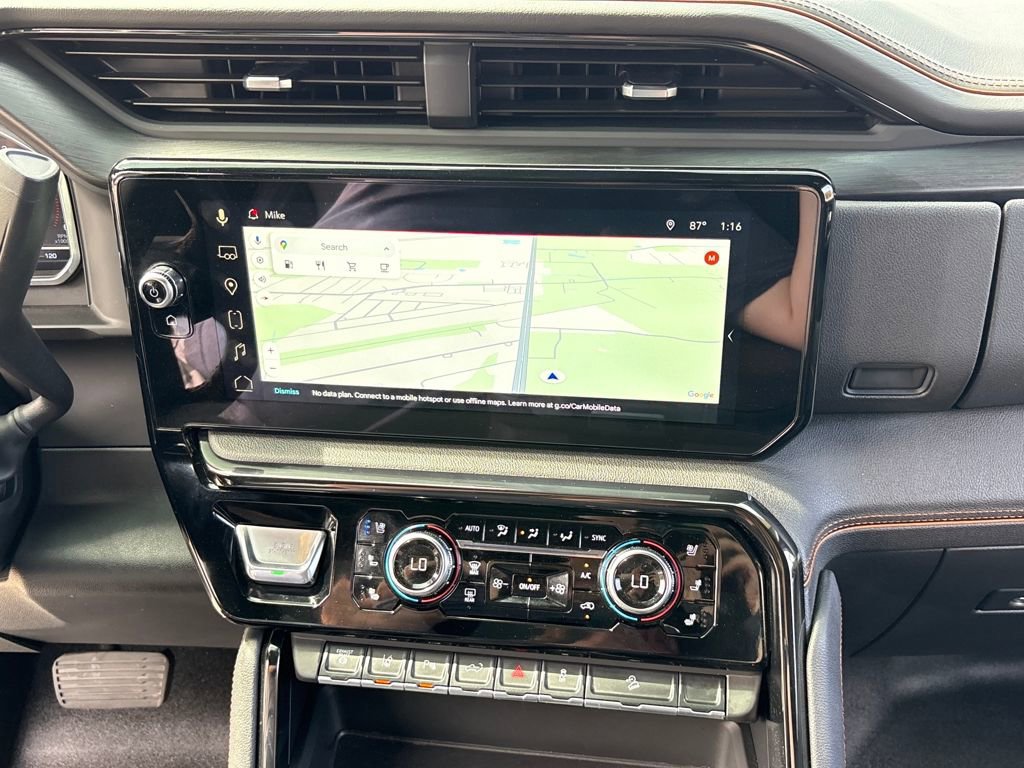 Used 2025 GMC Sierra 2500 AT4 w/ AT4 Premium Plus Package image 24