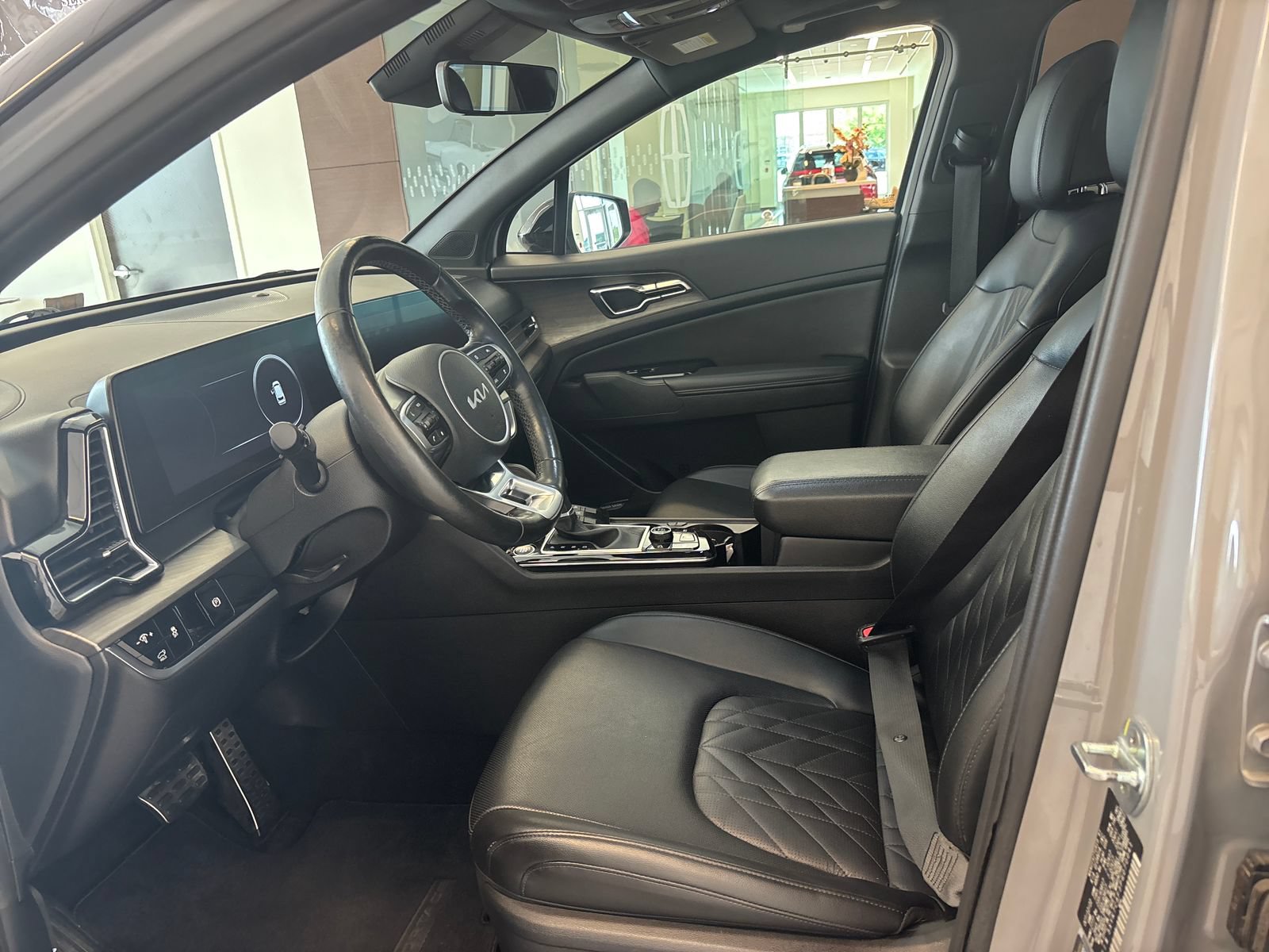 Used 2023 Kia Sportage X-Pro AWD/4WD image 12