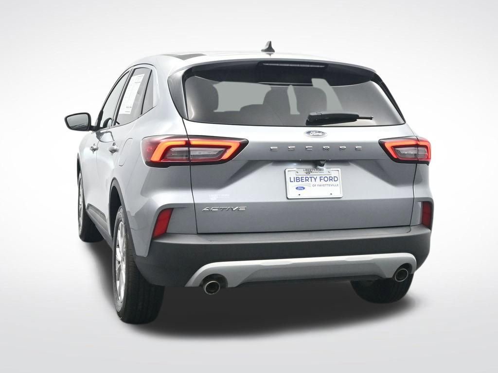 Certified 2024 Ford Escape Active w/ Cold Weather Package FWD image 9
