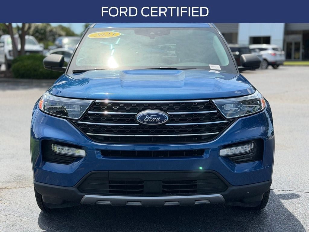 Certified 2023 Ford Explorer XLT w/ Equipment Group 202A RWD image 3
