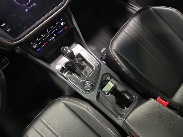 Used 2024 Volkswagen Tiguan SE R-Line AWD/4WD image 24