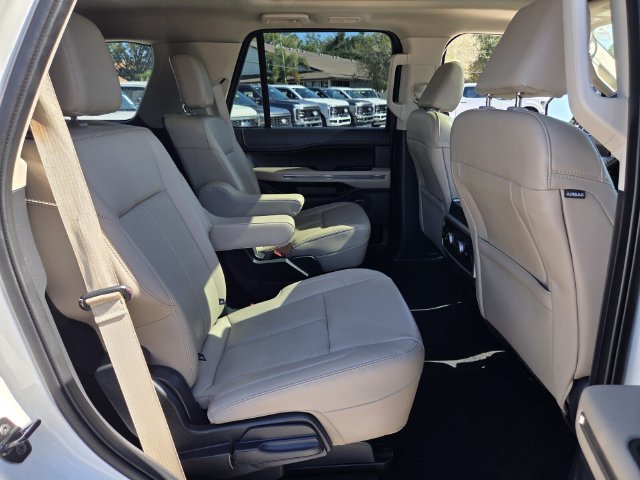 Certified 2023 Ford Expedition XLT RWD image 19
