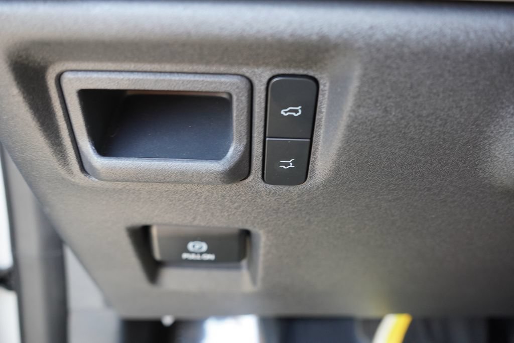 Certified 2025 Ford Expedition Max Active RWD image 29