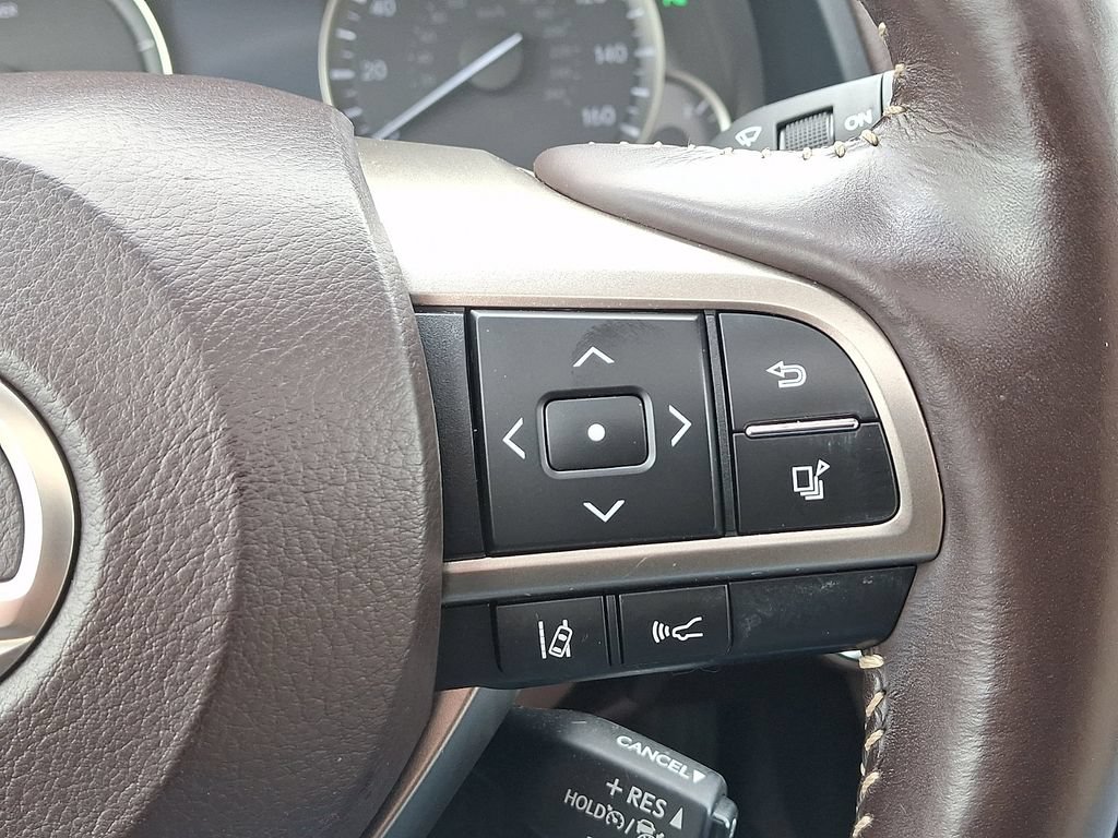 Used 2018 Lexus RX 450hL Premium w/ Premium Package AWD/4WD image 23