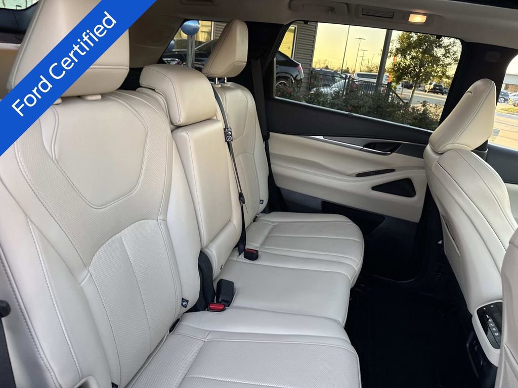 Used 2023 INFINITI QX60 Luxe w/ Cargo Package image 11
